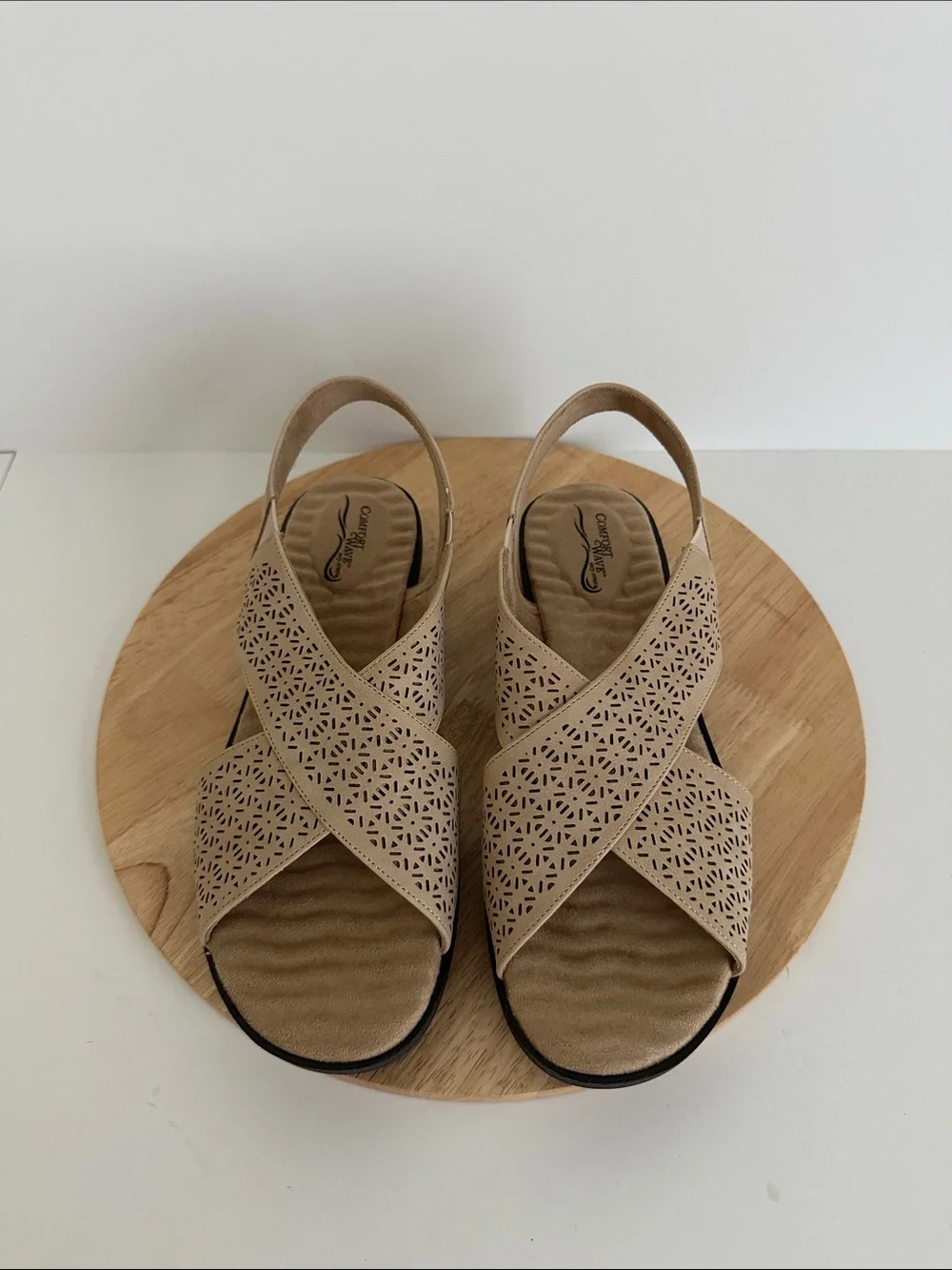 Easy Street Womens Claudia Wedge Sandals